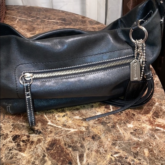 ♻️SMOOTH SOFT LEATHER COACH BAG♻️ - Picture 3 of 17